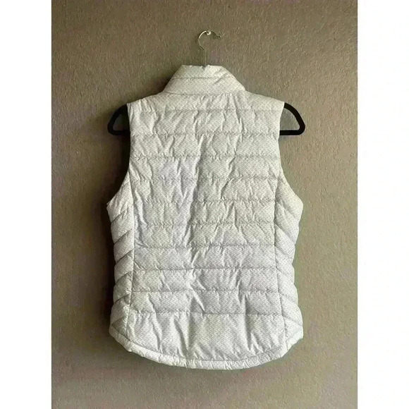 Gap Womens Warmest Outdoor Puffer Quilt Zip Vest XS Grey White Herringbone EUC - Picture 6 of 9